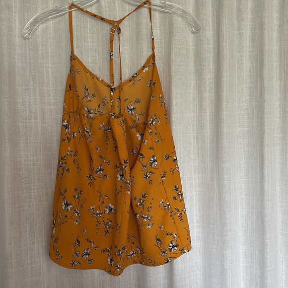 Yellow Floral Top - Picture 2 of 3